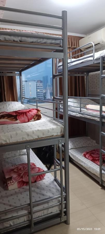 The Cultural Crashpad - 康乃馨旅館 Hongkong Exterior foto